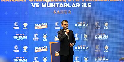 Murat Kurum, Esenyurt’ta düzenlenen Kanaat Önderleri, STK Temsilcileri ve Muhtarlar ile Sahur programına katıldı.