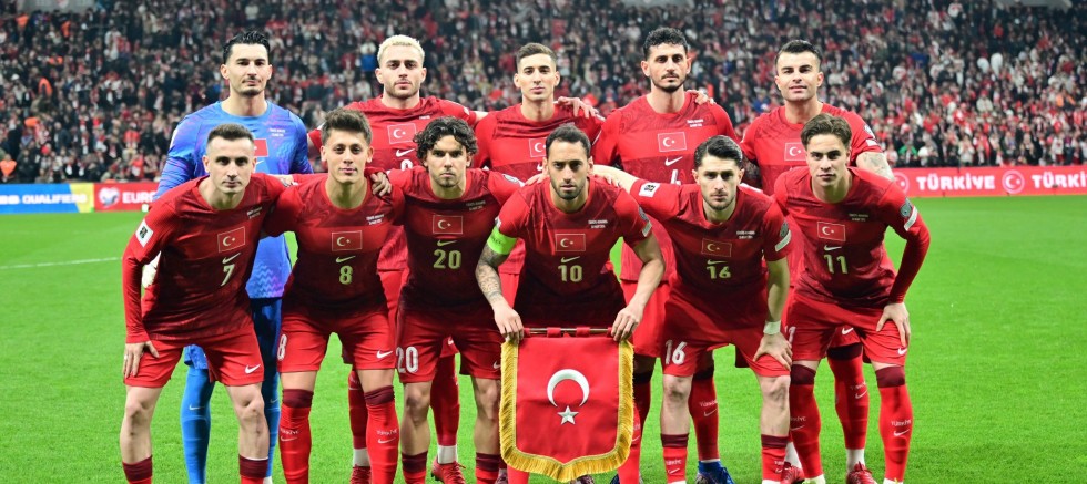 A Milli Futbol Takımımız 85 Milyona Gurur Yaşattı: Hayrettin Özbakır’dan Tebrik Mesajı