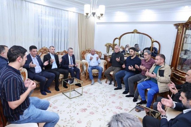  Abdurrahman Dursun’dan Osman Durmuş için Taziye Ziyareti