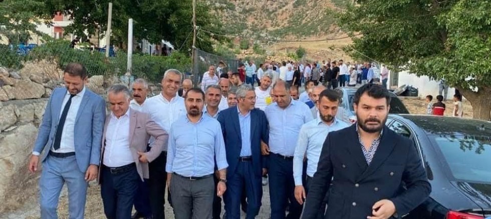 acar-ailesi-tesekkur-mesaji-yayinladi.jpg