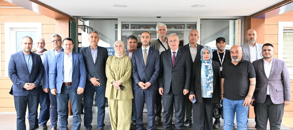 AK Parti Gaziosmanpaşa İlçe Başkanı İsmail Ergüneş’ten Yerel Basın Buluşması