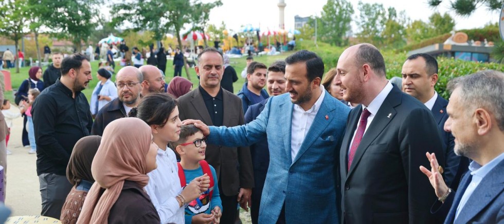 AK Parti İstanbul’da “Türkiye Yüzyılı Buluşmaları”: 39 İlçede 1494 Program Gerçekleştirildi
