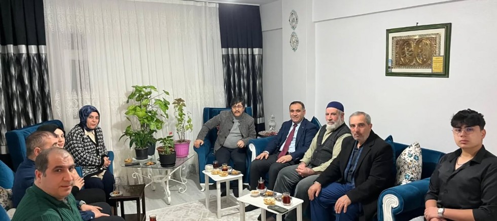 AK Parti Sultangazi İlçe Başkanı İmdat Kamacı’dan Esentepe Mahallesi Ziyareti