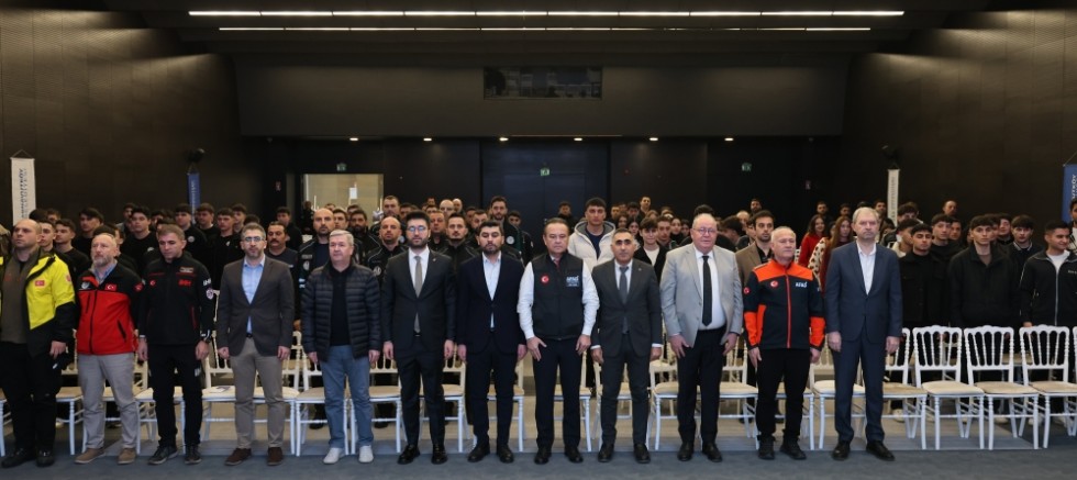 Arnavutköy’de Deprem Haftası’nda Afet Bilinci Ele Alındı