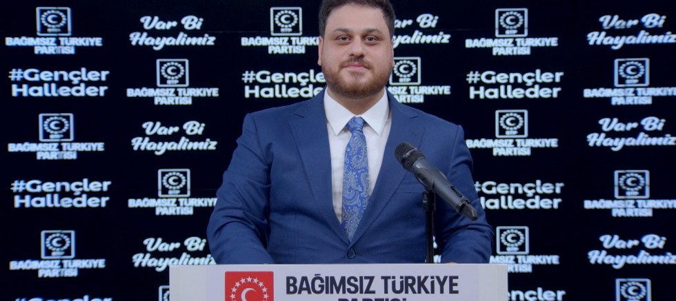 Bağımsız Türkiye Partisi (BTP) Genel Başkanı Hüseyin Baş ekonomi üzerine değerlendirmeler yaptı.