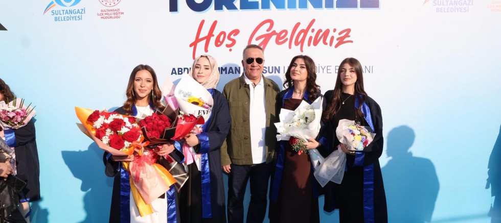Başkan Abdurrahman Dursun’dan Mezuniyet Programlarına Destek