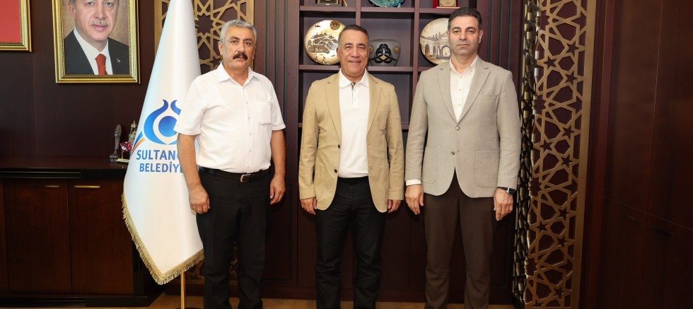 Başkan Abdurrahman Dursun, MHP Sultangazi İlçe Başkanı Yakup Bildik'i Ağırladı
