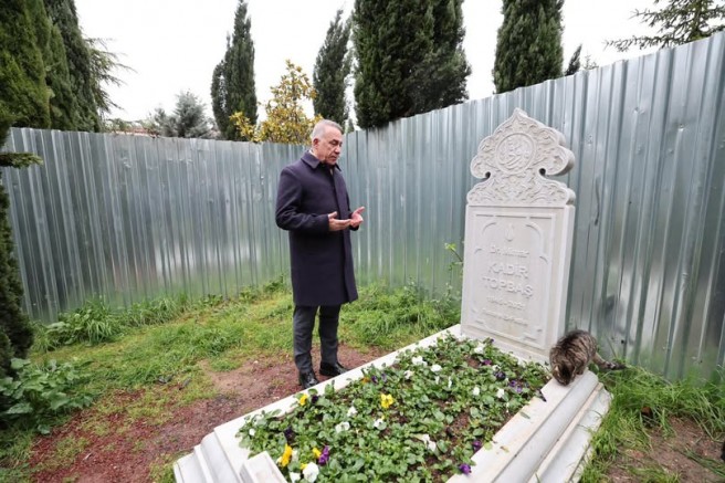 Başkan Dursun: “İstanbul’un Abisi Kadir Topbaş’ı rahmet ve minnetle anıyorum”