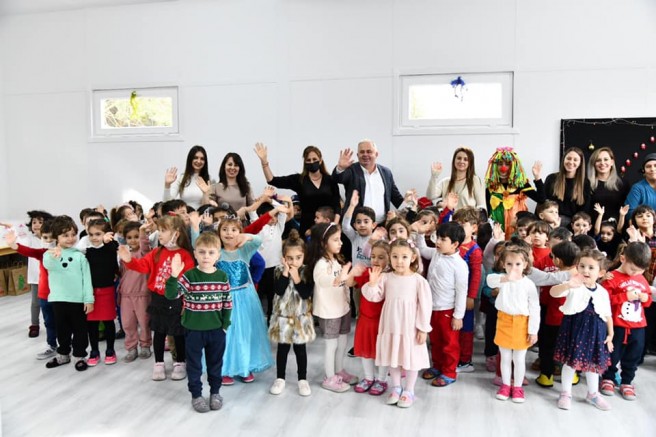 baskan-mesut-uner-catalca-mizda-yarinlarimizin-teminati-cocuklarimizi-cok-ama-cok-seviyoruz.jpg