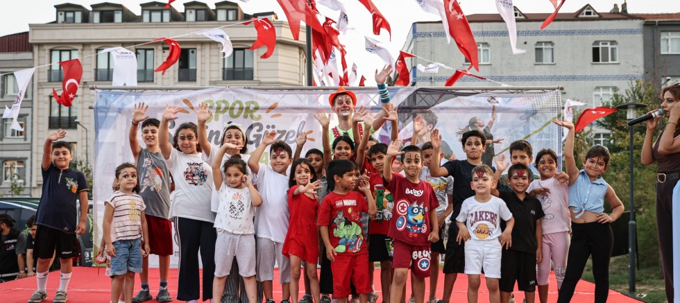 Bayrampaşa’da spor dolu akşamlar başladı