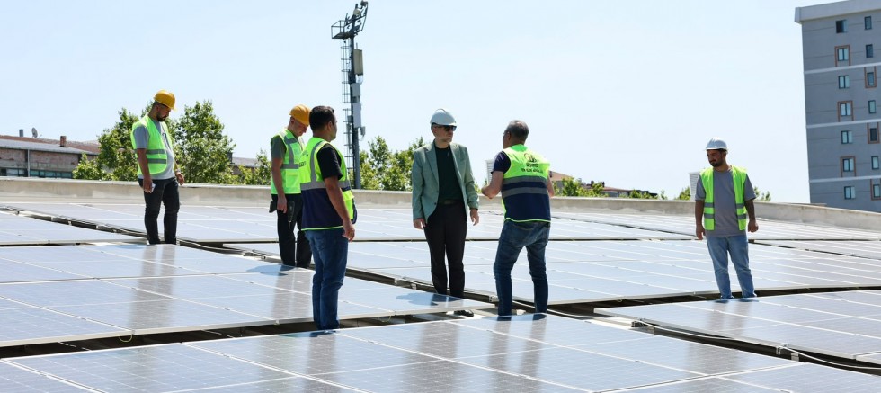 Bayrampaşa'da yüzme havuzu enerjisini güneşten alacak