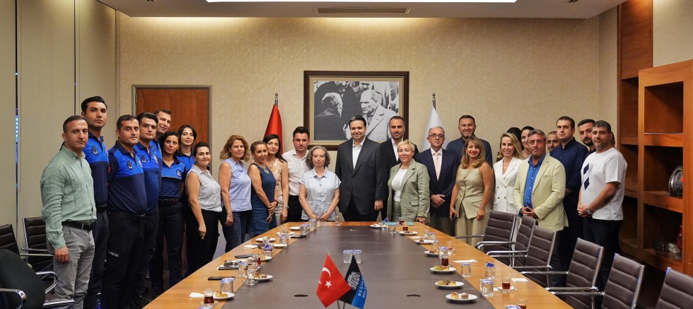 BEŞİKTAŞ BELEDİYESİ MEMURLARI İÇİN TÜRKİYE’NİN EN GÜÇLÜ SÖZLEŞMELERİNDEN BİRİNE İMZA ATTI