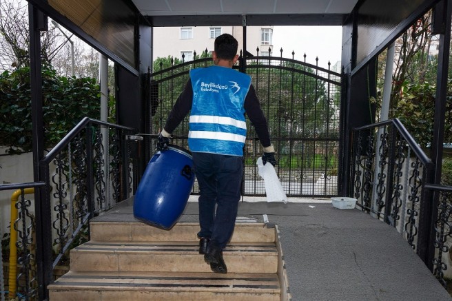 BEYLİKDÜZÜ’NDE ATIK YAĞLAR HEDİYE ÇEKİNE DÖNÜŞÜYOR ATIK YAĞLAR EKONOMİYE KAZANDIRILIYOR