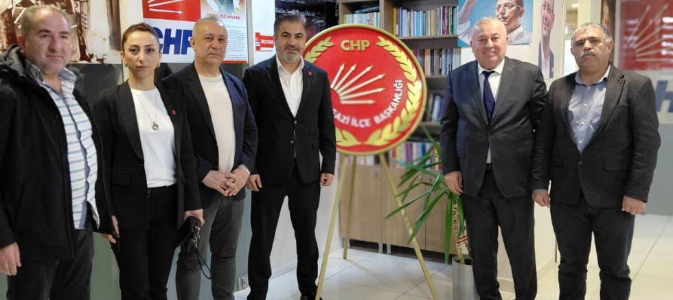 Cemal Enginyurt’tan Sultangazi İlçe Başkanlığına Ziyaret