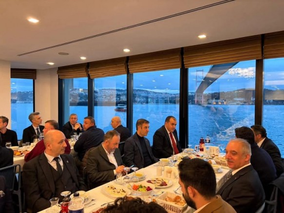 CHP Beşiktaş İlçe Başkanı Mehmet Arslan, İlçe Milli Eğitim Müdürlüğü İftar Programına Katıldı