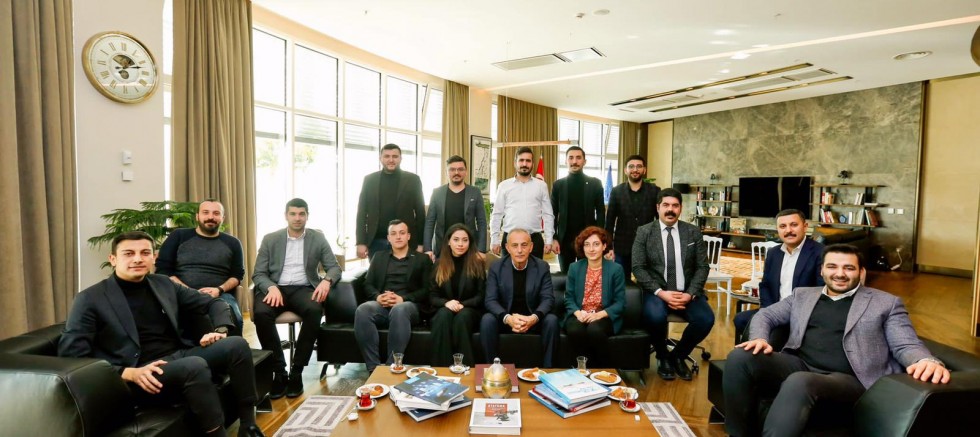 CHP Gençlik Kolları Genel Başkanı Killik, Başkan Çebi'yi  ziyaret etti