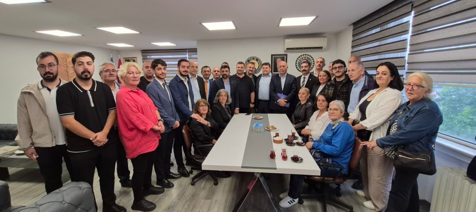 CHP İstanbul İl Başkanı Gürsel Tekin’den Yol-İş Sendikasına Destek Ziyareti