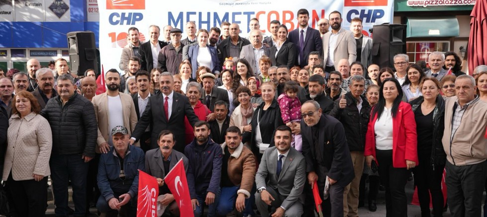 CHP'li Mimar Mehmet Çoban'dan  Miting Gibi Adaylık Açıklaması 