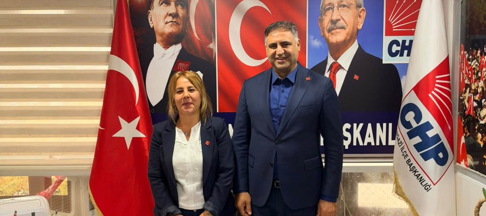 CHP Sultangazi’de Kadın Kollarında Yeni Dönem: Elmas Gürlevik Karakütük Göreve Atandı