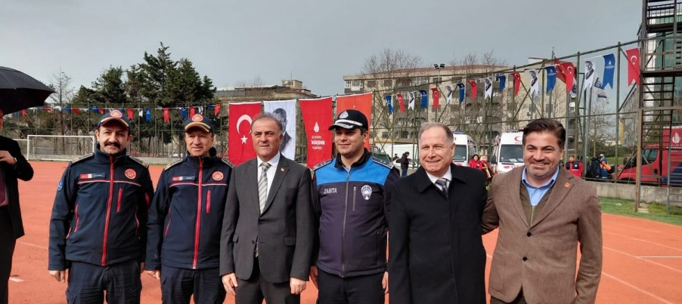 CHP Sultangazi’den İtfaiye Personeli Mezuniyet Törenine Katılım