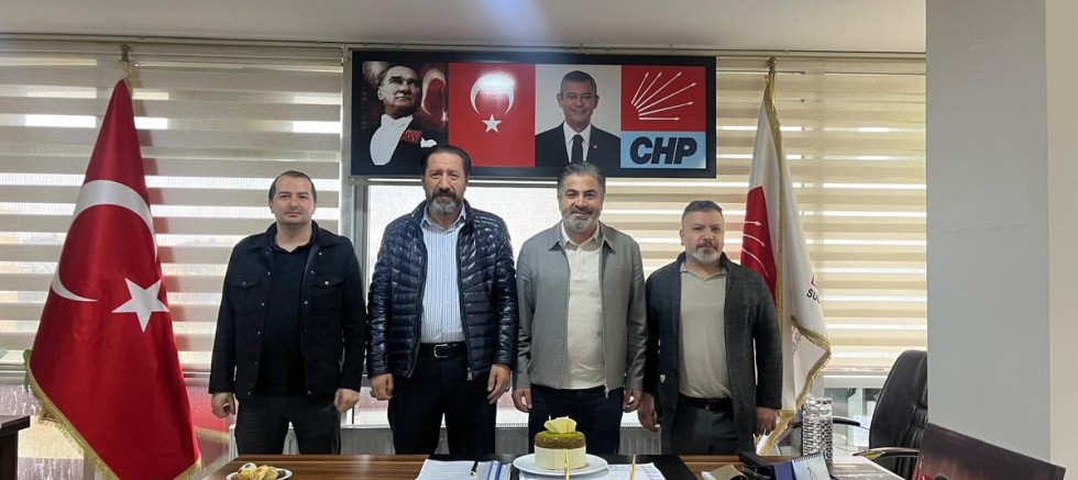 CHP Sultangazi İlçe Başkanı Kanber Koçak, Erzincanlı Misafirlerini Ağırladı