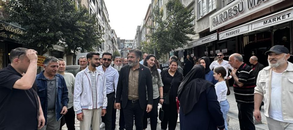 CHP Sultangazi İlçe Başkanlığı’ndan Anneler Günü Ziyareti