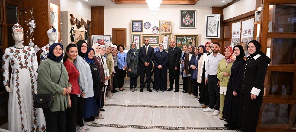 Eray Karadeniz’den Zat-ı Gül Hanım Kültür ve Sanat Merkezi’ne Ziyaret