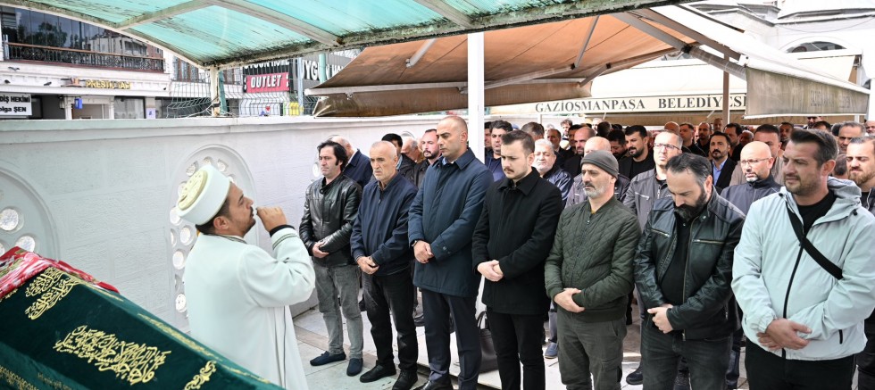Eray Karadeniz, Safet Yeşilbaş’ın Cenaze Namazına Katıldı