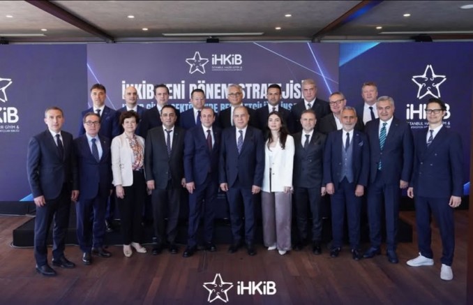 Erbos Çorap’tan Hazır Giyim Sektörüne Güçlü Mesaj: “Rekabetçiliği Artıracak Adımları Kararlılıkla Atıyoruz”