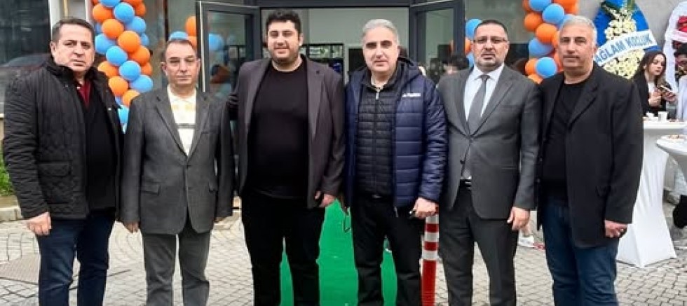 Erzincan Konfederasyonu Genel Başkanı Erdal Nas, GoPetia Veteriner Kliniği Açılışına Katıldı