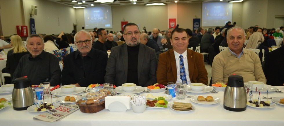 Erzincan Konfederasyonu Genel Başkanı Erdal Nas, Üsküdar’daki Kemahlılar İftar Programına Katıldı