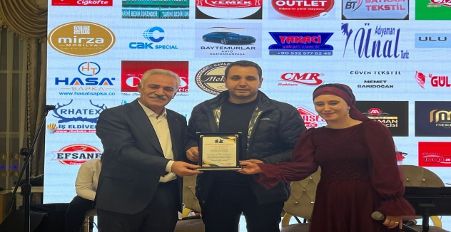 Hakan Mamaş , Haşim ve Gülistan Tokdemir’in 4. Albüm Lansmanına Katılarak Sanata Verdiği Önemi Gösterdi