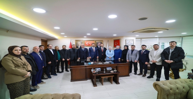 AK Parti Gaziosmanpaşa İlçe Başkanı Av. İsmail Ergüneş, İl Başkanı Abdullah Özdemir’i ağırladı.