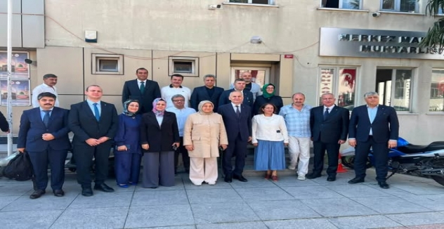 AK Parti Gaziosmanpaşa İlçe Başkanı İsmail Ergüneş’ten Merkez Mahallesi Muhtarı Ahmet Mert’e Ziyaret