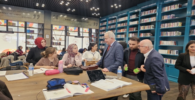 AK Parti Gaziosmanpaşa İlçe Başkanlığı’ndan Kitap Bağış Kampanyası “Kitabını Bağışla, Bilgiyi Çoğalt”