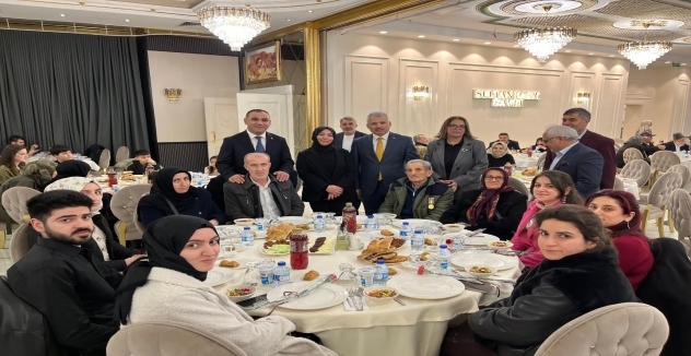 AK Parti İstanbul İl Başkanlığı’ndan Şehit Yakınları ve Gazilerle İftar Programı