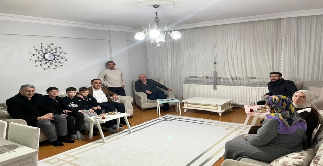 AK Parti Sultangazi’de Ramazan Sohbeti: Gönüller Bir Oldu