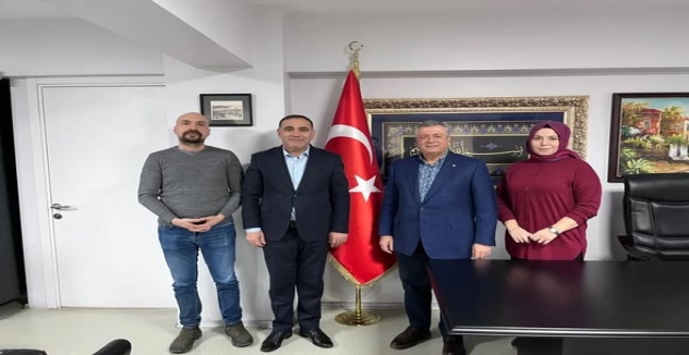 AK Parti Sultangazi İlçe Başkanı İmdat Kamacı’dan İş İnsanı Yüksel Özyurt’a Ziyaret