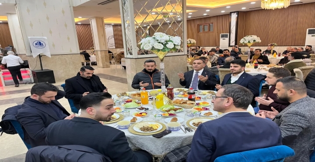 AK Parti Sultangazi İlçe  Vefa Group ve Özgür İnşaat Group’un İftar Programına Katıldı