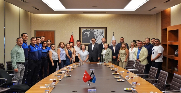 BEŞİKTAŞ BELEDİYESİ MEMURLARI İÇİN TÜRKİYE’NİN EN GÜÇLÜ SÖZLEŞMELERİNDEN BİRİNE İMZA ATTI
