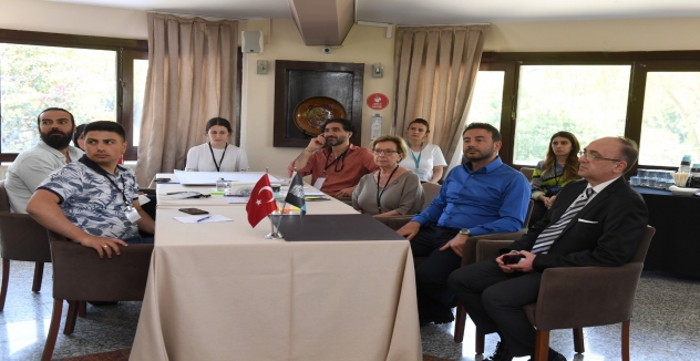 Beşiktaş'ta ‘Yaşlı Dostu Kent Çalıştayı’ yapıldı sorunlar masaya yatırıldı