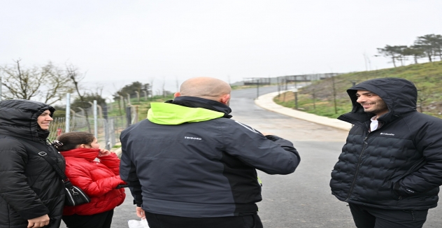 Eray Karadeniz’den Bayramın Üçüncü Günü Millet Bahçesi’nde Vatandaşlarla Buluşma