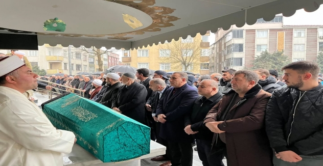 Fatma Koç Son Yolculuğuna Uğurlandı: Sultangazi’de Duygusal Cenaze Töreni