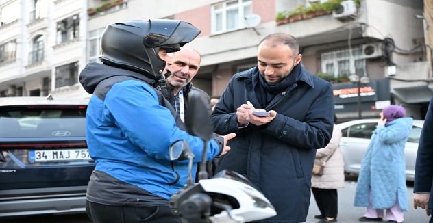 Gaziosmanpaşa’da İftar Öncesi Esnafa Hayırlı Kazanç Dileği