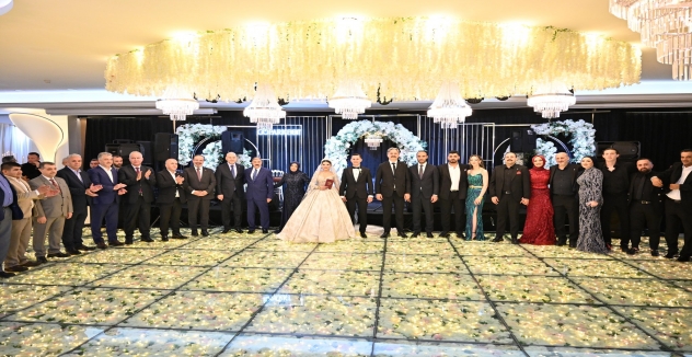 Gaziosmanpaşa’da Nikah Törenine Protokol Katılımı