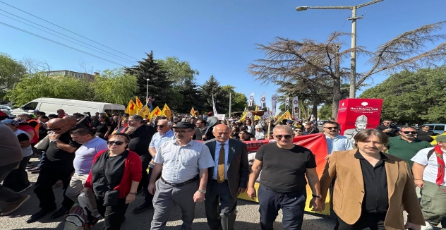 Hacıbektaş’ta “Dergâhlarımızı İstiyoruz” Yürüyüşüne Gazi Cemevi’nden Güçlü Katılım