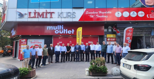 Hüseyin Sevinçtekin, Bağcılar’da Hemşehrileriyle Bir Araya Geldi