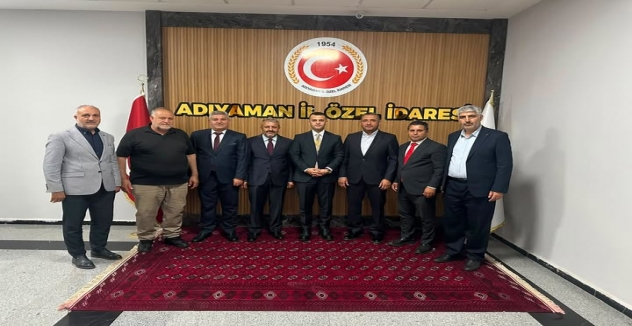 Hüseyin Sevinçtekin ve Adıyaman Dernekler Federasyonu'ndan Şükrü Alperen Göktaş'a Nezaket Ziyareti