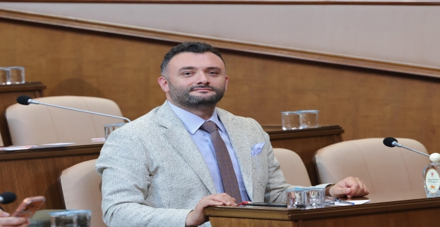 İBB Meclisi’nde İETT 2025 Kesin Hesabı Onaylandı