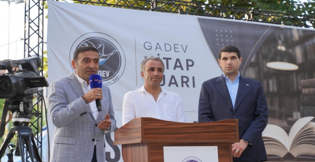 İnan Güney ve Utku Caner Çaykara GADEV Kitap Fuarı’nda Buluştu